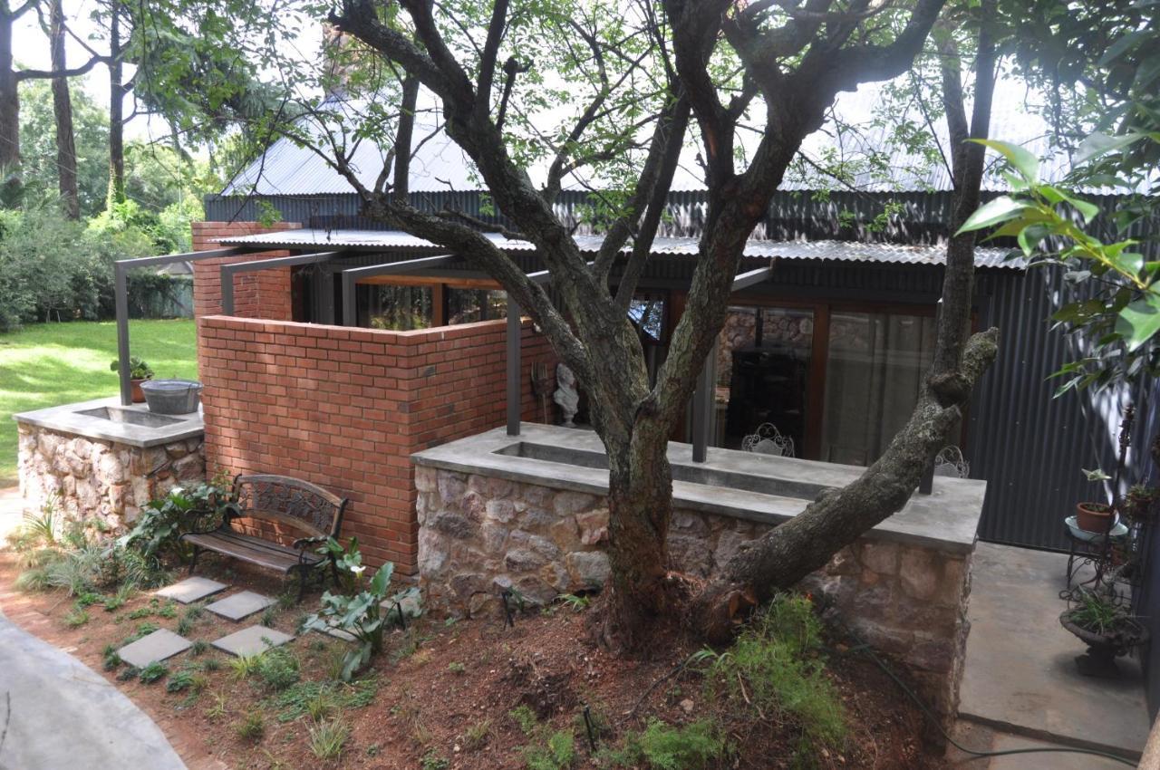 Festina Lente Guesthouse Johannesburg Exterior photo